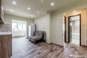 Ap 2 camere decomandat, renovat, 2 balcoane. Cartier Alfa...