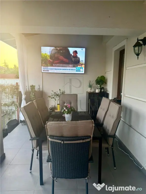 DUMBRAVITA - TRIPLEX - ZONA LIDL - 4 CAMERE - 2 BAI - INCAL