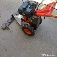 carut pt persoane cu dizabilitati/ fotoliu rulant, pliabil