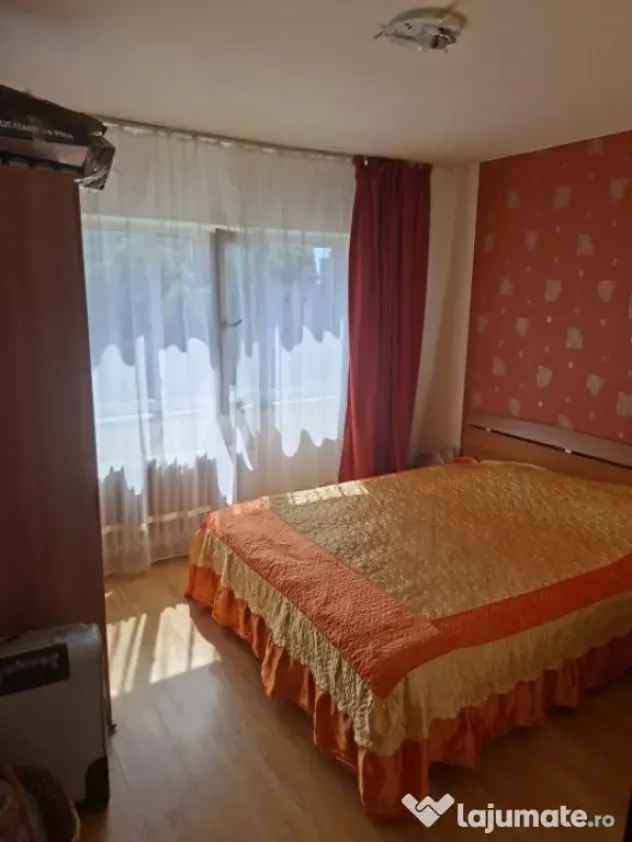Apartament 2 camere, decomandat Craiovita Școala „Gheorgh