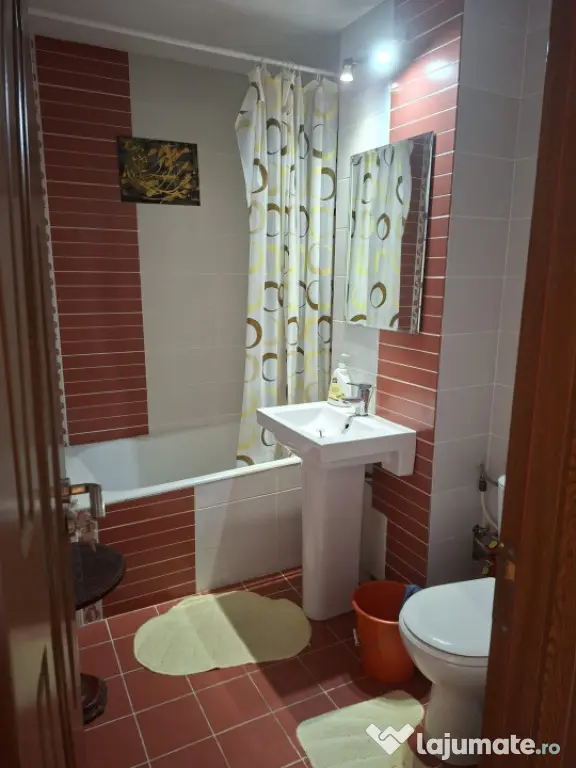 Apartament 2 camere, decomandat Craiovita Școala „Gheorgh