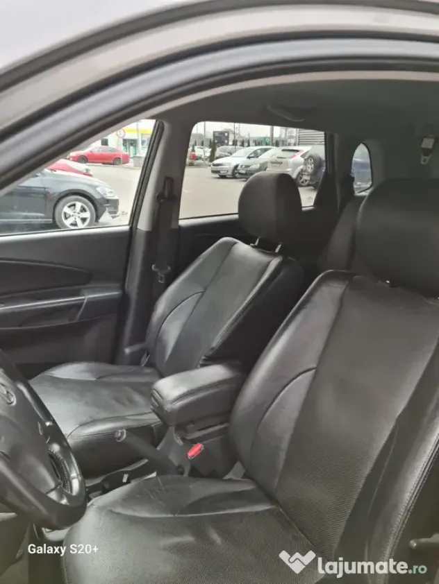 Vând auto Hyundai Tucson 2009