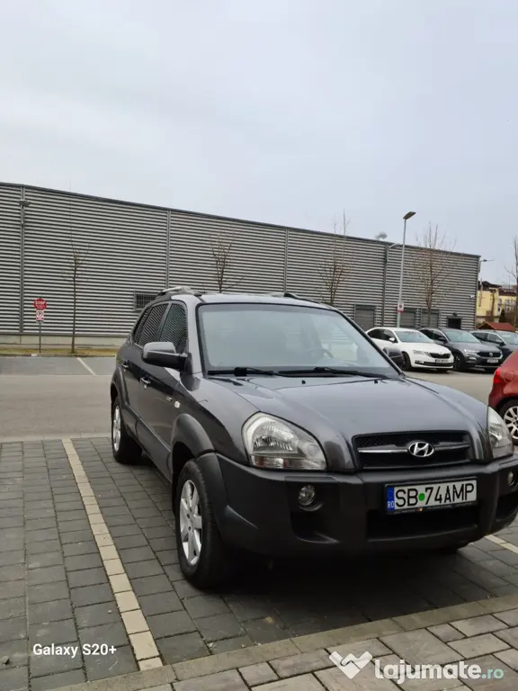 Vând auto Hyundai Tucson 2009