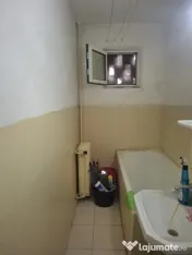 VANZARE APARTAMENT 2 CAMERE ,PARTER,MALU ROSU ,PLOIESTI