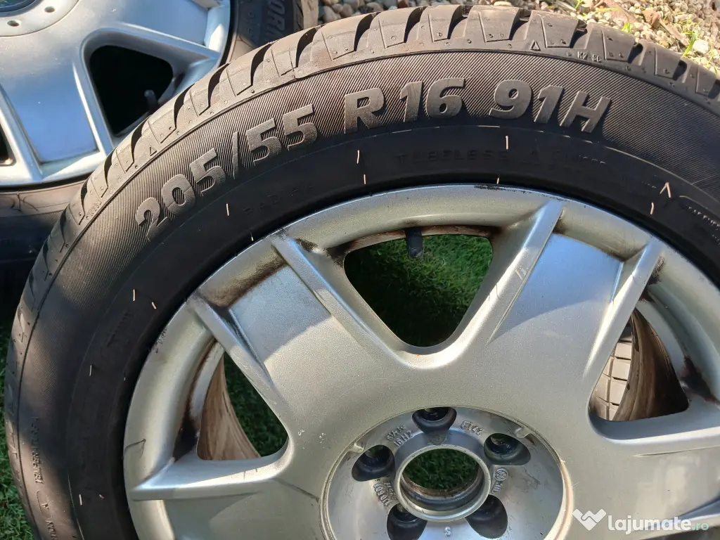 Set anvelope vara Riken 205/55/r16/91h genti originale, rulate 2000km