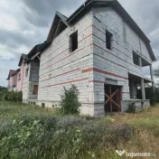 VILA Duplex 1400 m.p. Construiti si 1500 m.p. teren Domnesti 