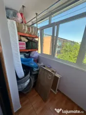 Apartament 3 camere, 70 mp + balcon, 2 băi, centrală nouă