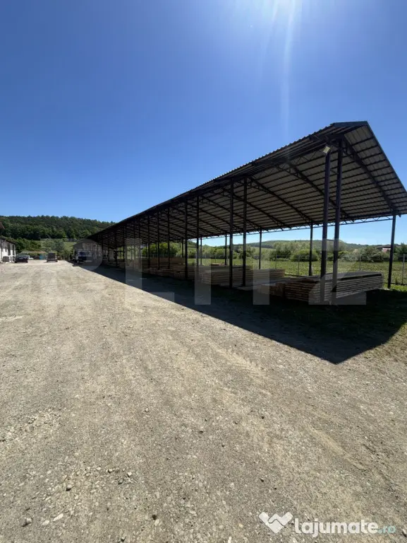 Spatiu industrial, in aproprierea nodului rutier A3