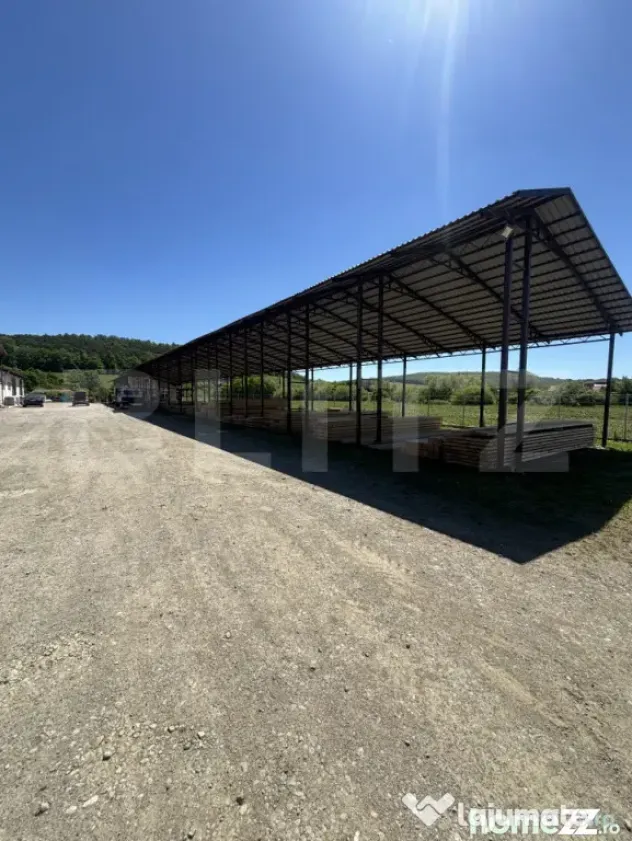 Spatiu industrial, in aproprierea nodului rutier A3 - Romanasi (Salaj)
