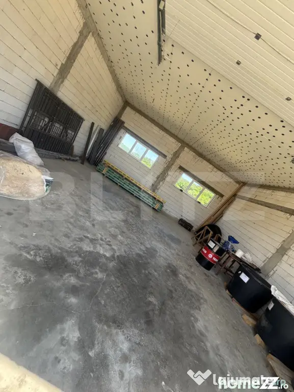 Spatiu industrial, in aproprierea nodului rutier A3 - Romanasi (Salaj)