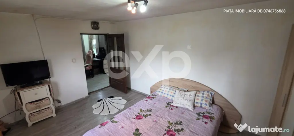 Casă cochetă cu teren de 1000 mp în Gura Ocniței – Oaz