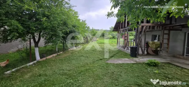 Casă cochetă cu teren de 1000 mp în Gura Ocniței – Oaz