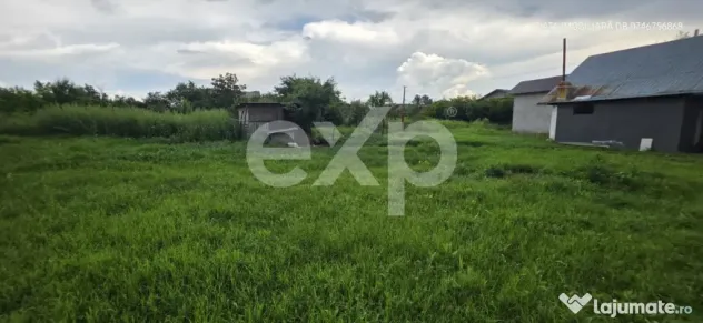 Casă cochetă cu teren de 1000 mp în Gura Ocniței – Oaz