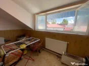 Casa cu 3 camere plus pod mansardabil, zona Restaurantul Dac 