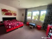 Casa cu 3 camere plus pod mansardabil, zona Restaurantul Dac 