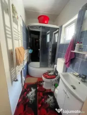 Casa cu 3 camere plus pod mansardabil, zona Restaurantul Dac 