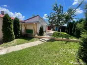 Casa cu 3 camere plus pod mansardabil, zona Restaurantul Dac 
