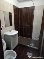 Giurgiului demisol decomandat