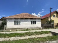 Casa de vânzare, strada principală, Viile Tecii 