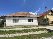 Casa de vânzare, strada principală, Viile Tecii