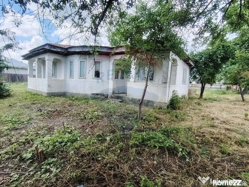 Casă/Teren 2100mp | Vulturu, Vrancea