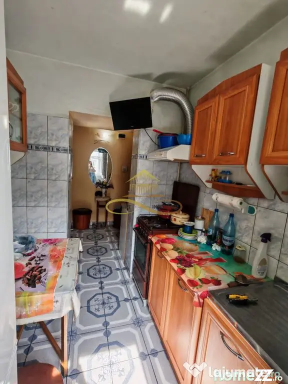De vanzare apartament 2 camere,etaj 2, zona Strada Orizontului - Bacau (Bacau)