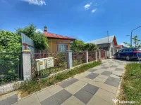 Casă batraneasca cu 3 camere-Oportunitate de Investiție...