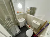Garsonieră decomandată, etaj 3 - zona Rogerius