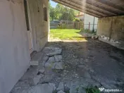 Casă cărămidă 4 camere + anexe - Călinești - Vrăneșt 