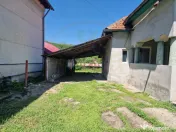 Casă cărămidă 4 camere + anexe - Călinești - Vrăneșt 