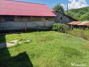 Casă cărămidă 4 camere + anexe - Călinești - Vrăneșt 