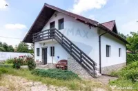 Vila spațioasă cu teren generos în Tomșani, Dâmbovita 