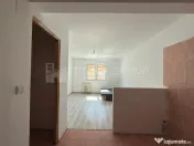 Garsonieră etaj intermediar - Electroprecizia Săcele 