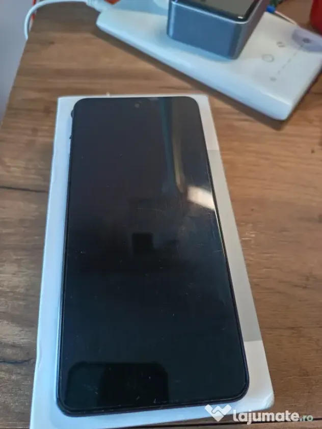 Telefon Oppo A 80 5G