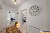 Pe 2 niveluri, Penthouse modern la bulevard, parcare, boxa, 