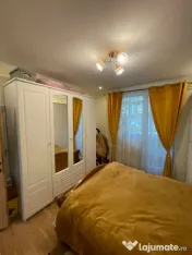Apartament decomandat cu 3 camere, etaj 3, 2 băi, balcon ș