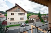 Apartament cu 4 camere la casă | 105 mp Utili | Curte 12...