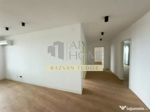 Apartament 4 camere de lux , Ploiesti , zona ultracentrala ,