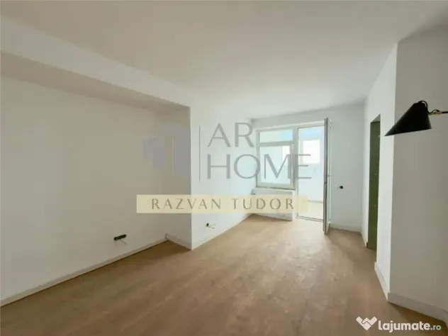 Apartament 4 camere de lux , Ploiesti , zona ultracentrala ,