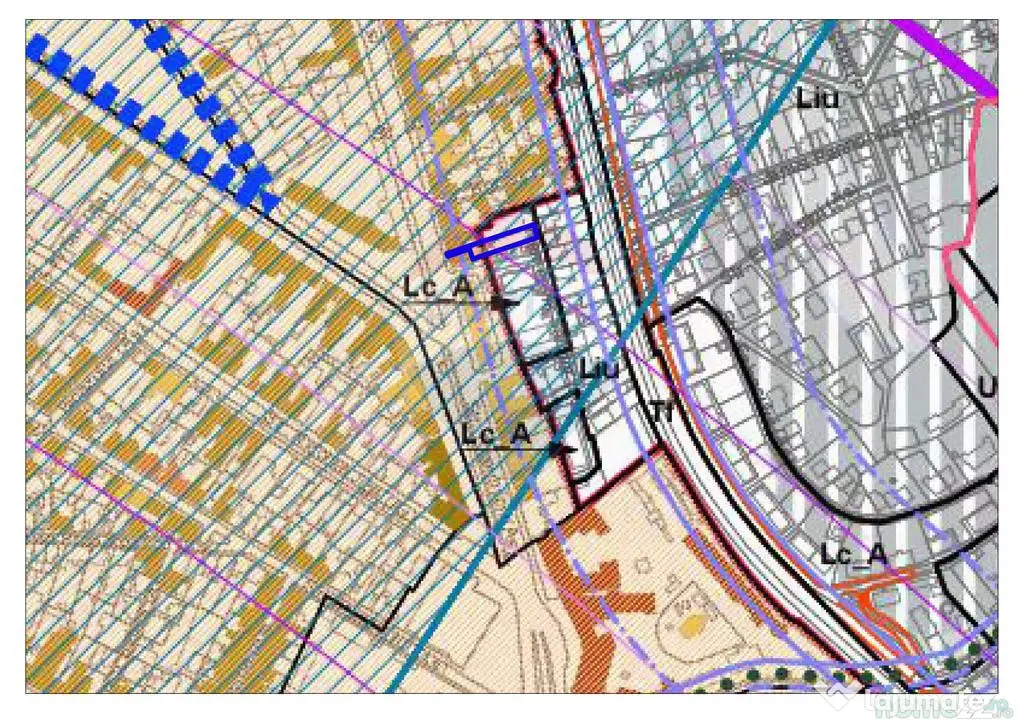 Teren Central cu Casă, 498 mp, Republicii, Oradea, Vânzare - Oradea (Bihor)
