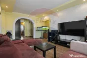 Apartament cu 4 camere de vânzare în zona Sebastian