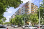 Apartament cu 4 camere de vânzare în zona Sebastian