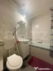 Apartament 3 camere, decomandat, 65 mp, zona Piata 14 Iulie 