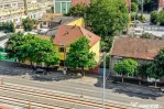Imobil versatil D+P+E+M | Arteră principală Arad | Curt...