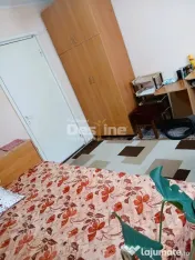 Apartament cu 3 camere de vanzare zona centrala 