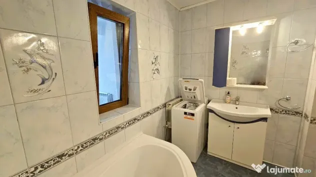Apartament 3 camere , in Fundatie,INDEPENDENTEI