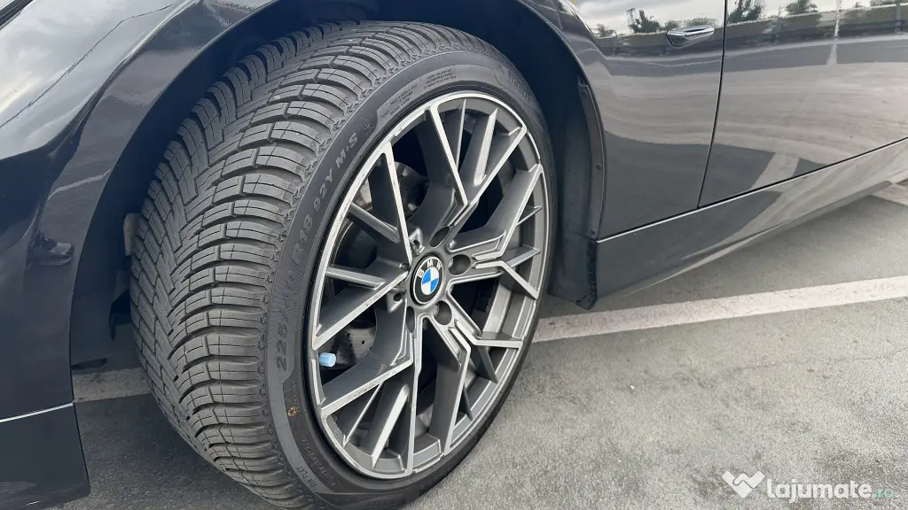 BMW 318i E90, 2.0 benzină, manual