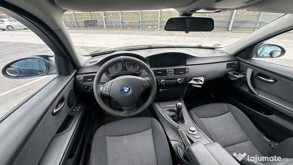 BMW 318i E90, 2.0 benzină, manual