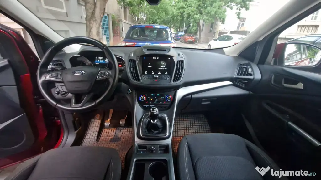 Ford Kuga, singurul proprietar, dosar complet revizii, factura emisa de firma