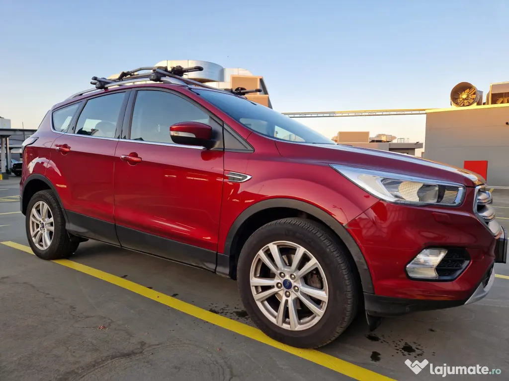 Ford Kuga, singurul proprietar, dosar complet revizii, factura emisa de firma